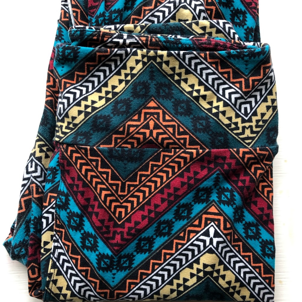 LulaRoe Leggings OS